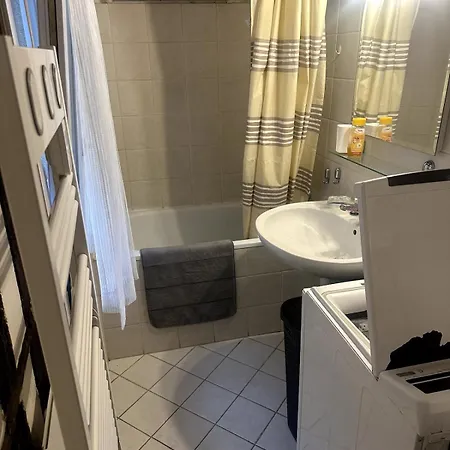 Apartman Parisian Modern Flat 10 Min Walk To The Louvre