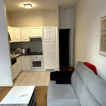 Parisian Modern Flat 10 Min Walk To The Louvre *
